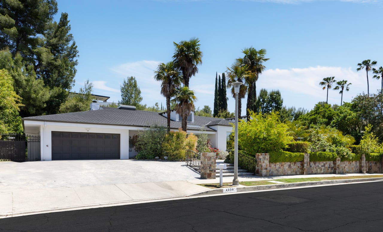 4330 Grimes Pl, Encino