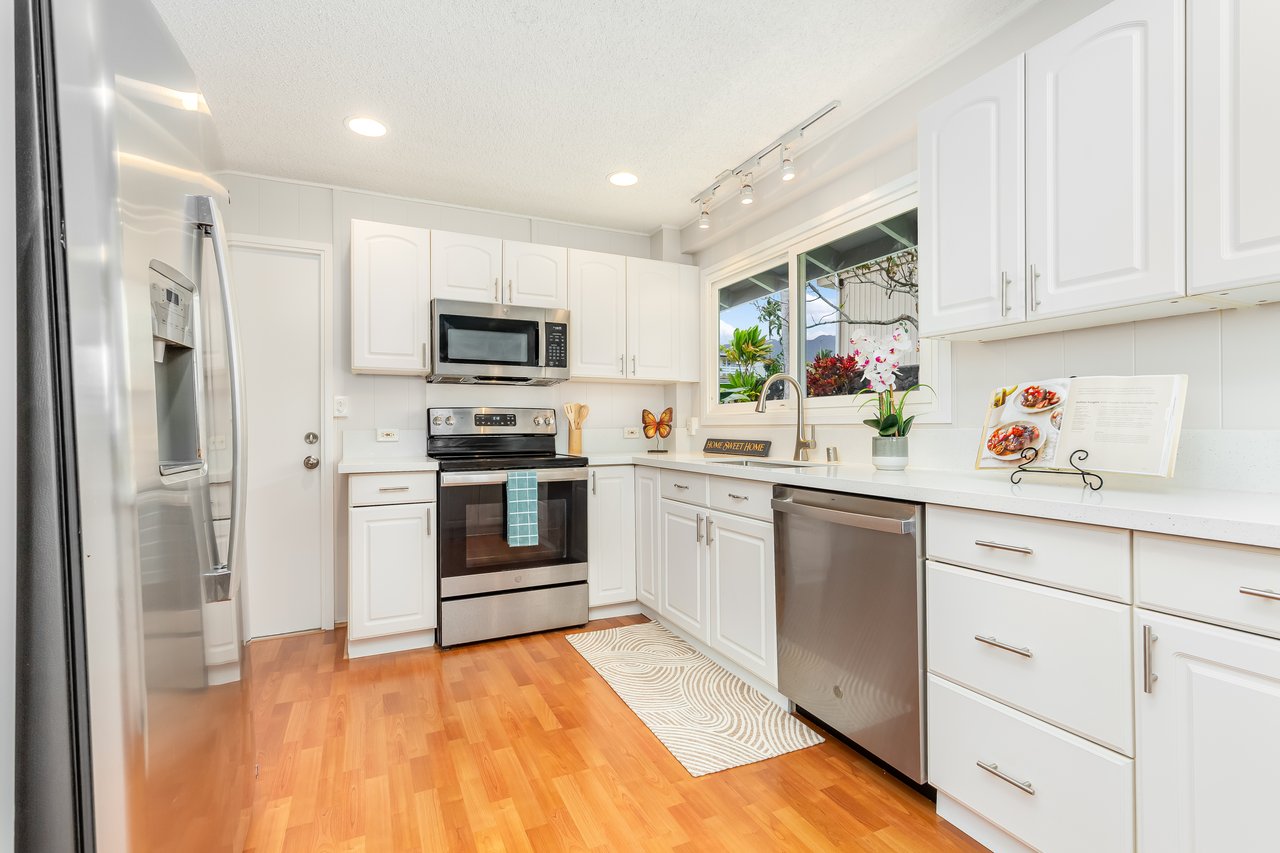 1433 Akanahe Place