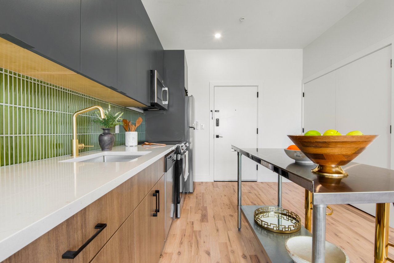 399 Halladay Street #401