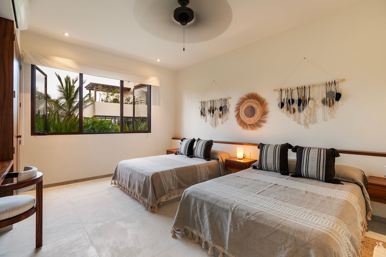 Marea Lot 22
