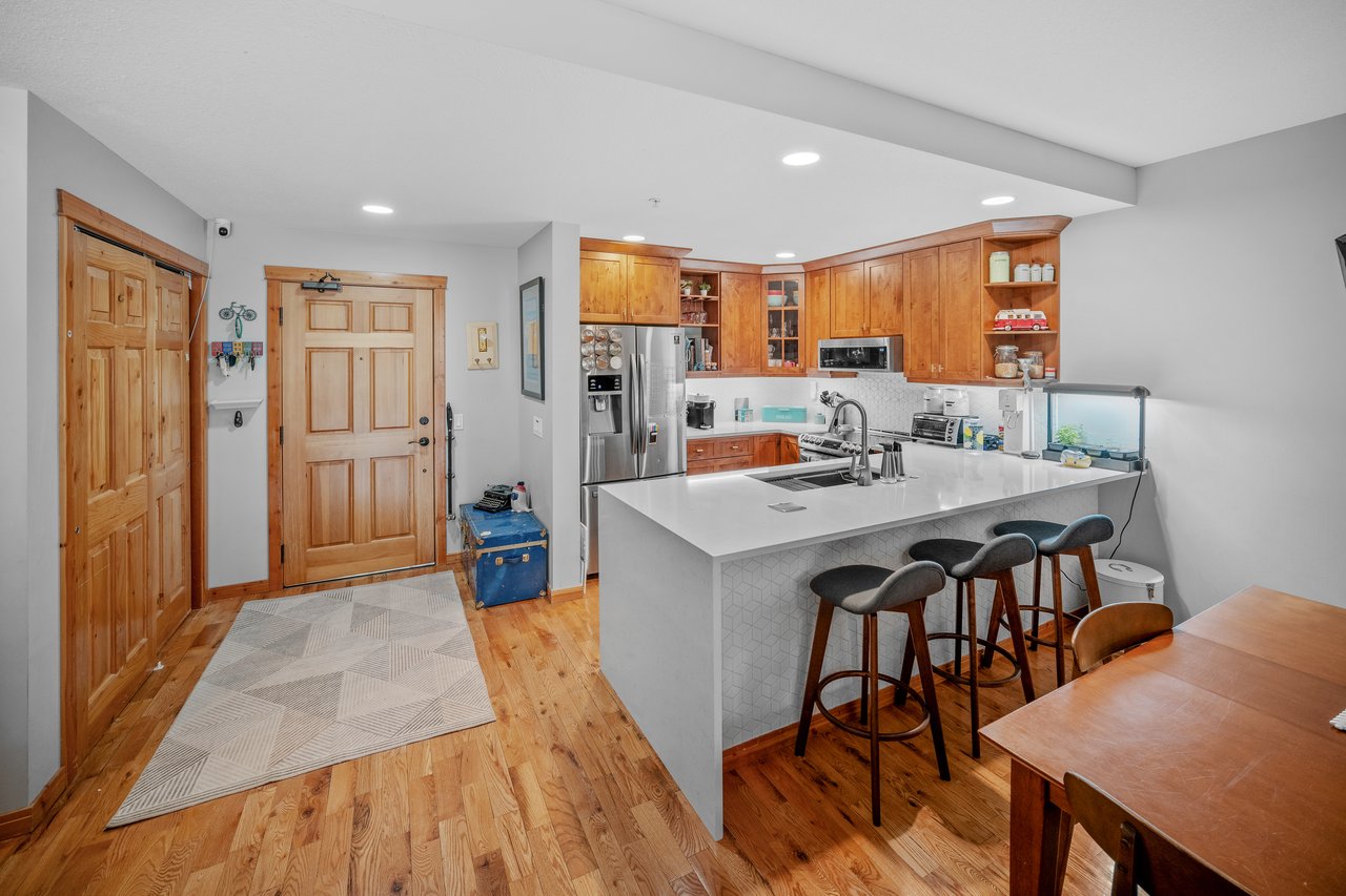 327-104 Armstrong Place Unit