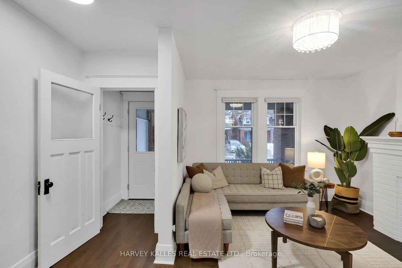 318 Forman Ave