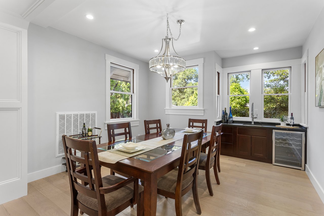 14275 Saratoga Ave, Saratoga