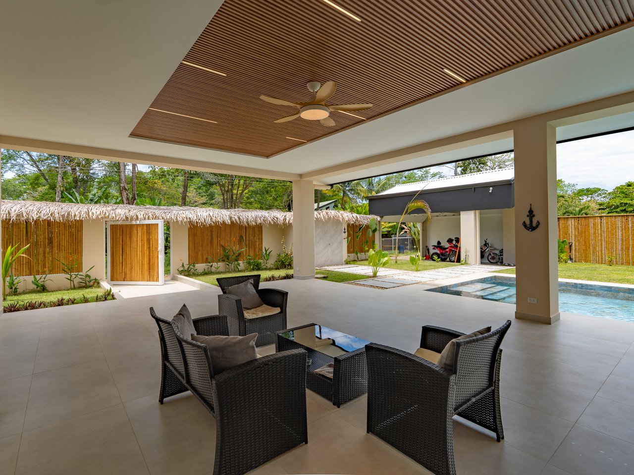 Refined Tropical Home in Uvita, Costa Rica | Walk to Beach & Parque Nacional Marino Ballena