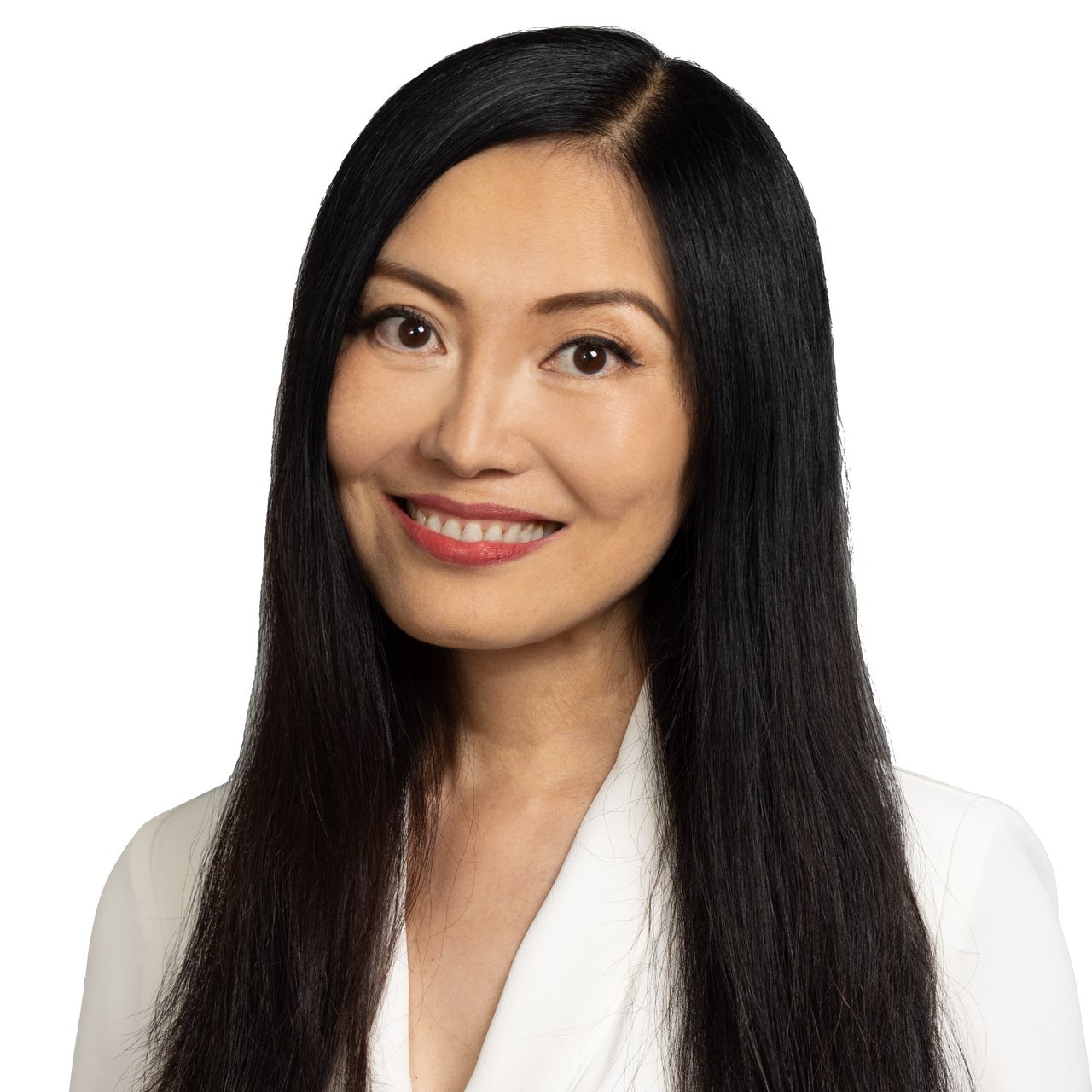 Jasmine Wang Boca Berkeley, CA Real Estate Agent Headshot