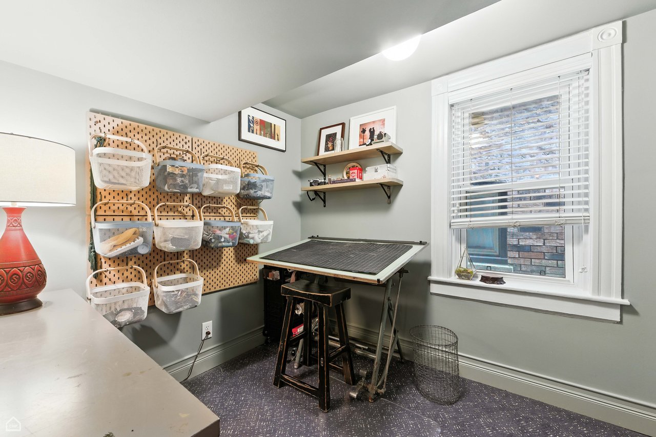 3539 N Hoyne Ave , Chicago, IL 60618