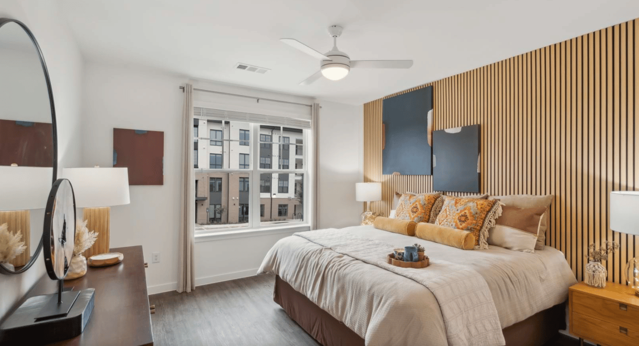 Enjoy 10 Weeks Free on all Units! Plus $1,000 Look & Lease Special!