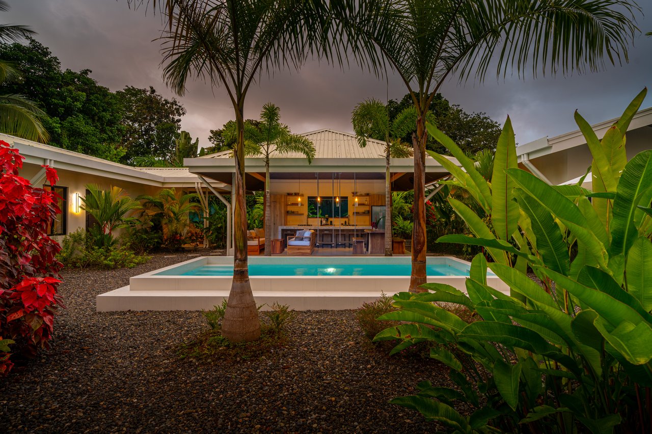 Income Ready Boutique Investment near Whale's Tail Beach