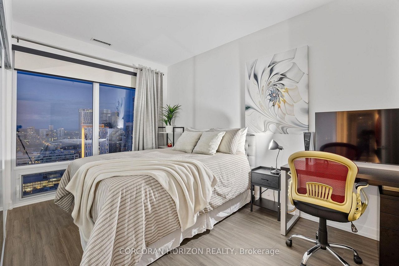 DOWNTOWN MODERN CHARM
