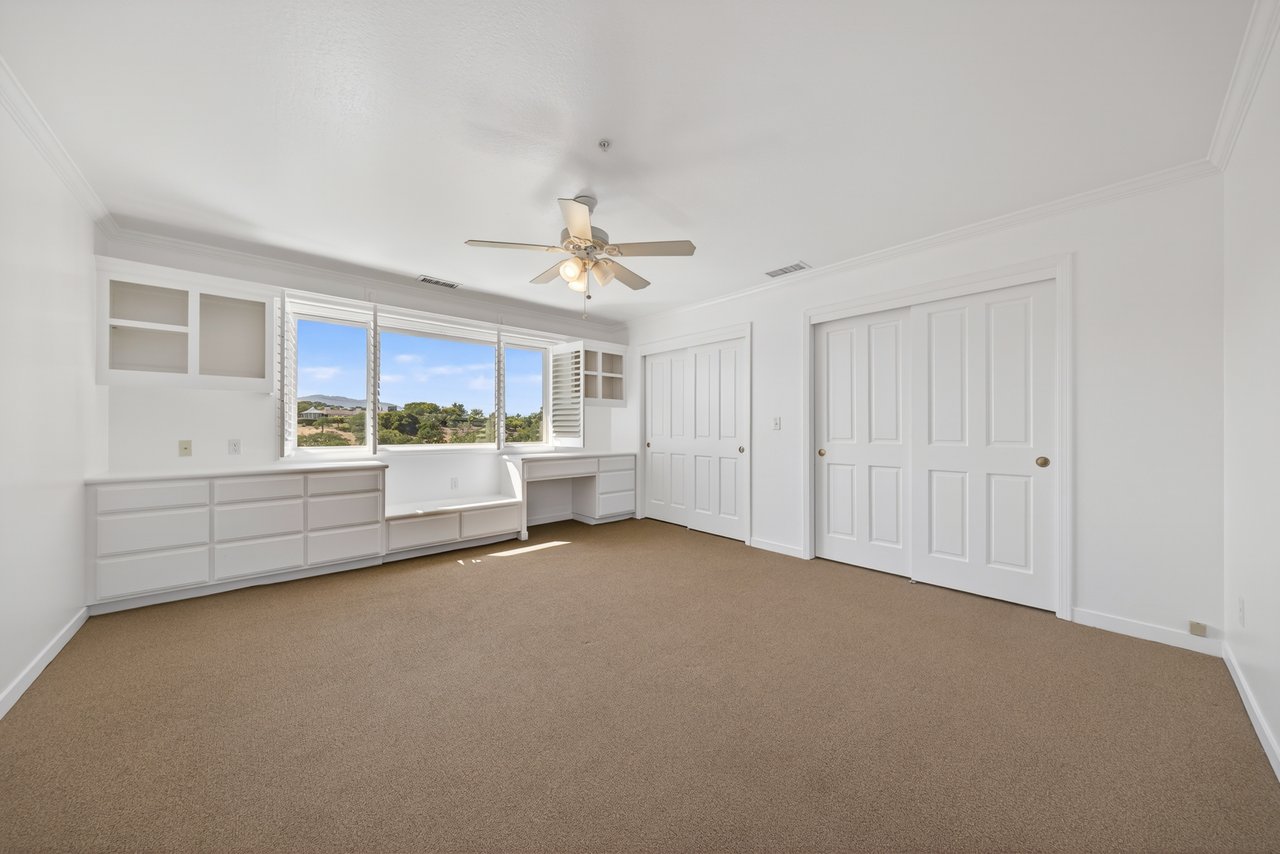 Expansive & Private Novato Estate