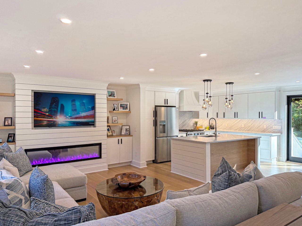 Undisclosed Address, East Quogue