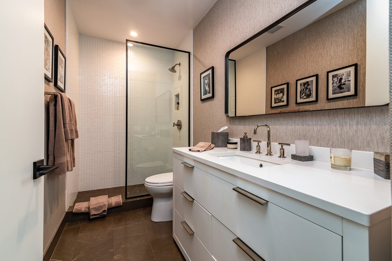 8572 Hillside Ave, Sunset Strip