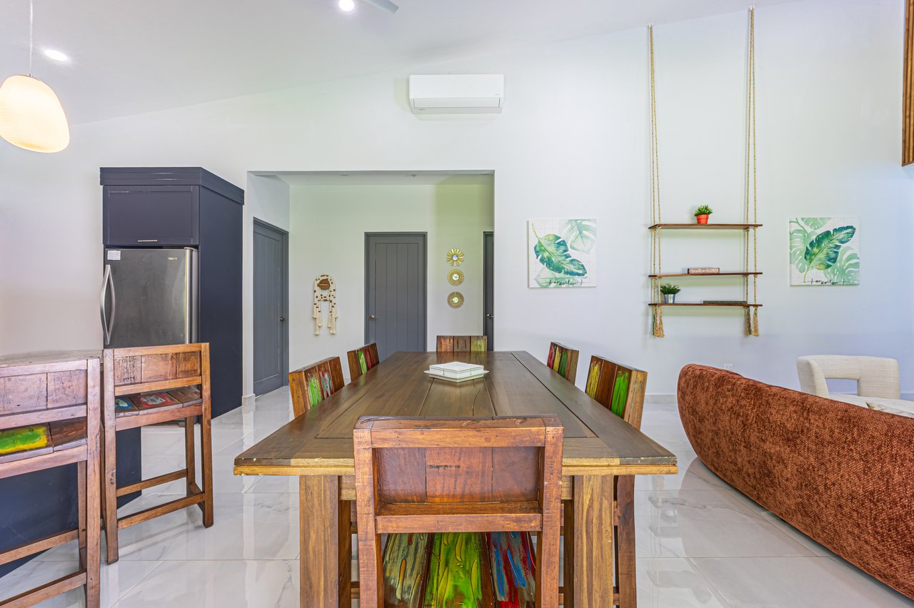 Perfect for Families or a Peaceful Retirement, Uvita Pacific Ocean Town