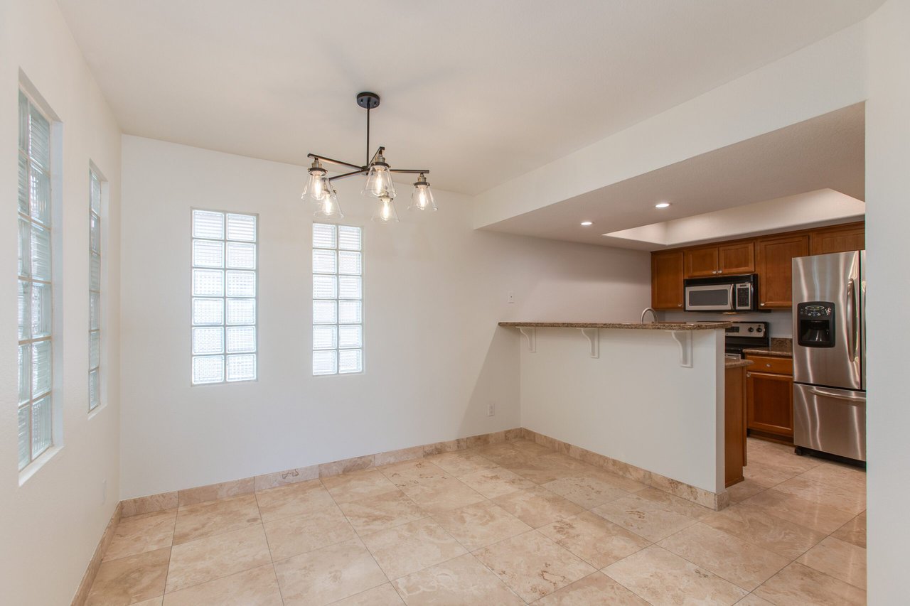 3235 E Camelback Rd #118