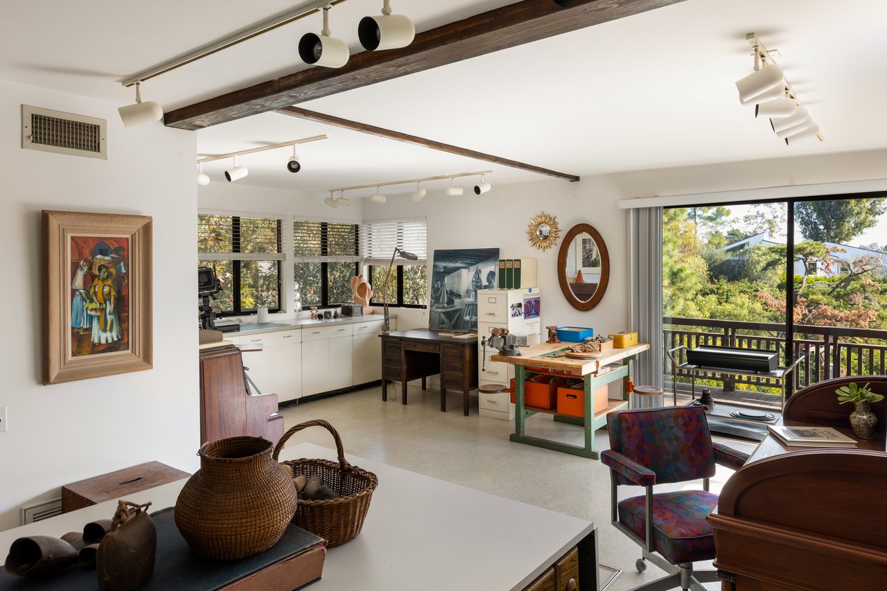 The Gertrud and Otto Natzler Residence - Upper Nichols Canyon
