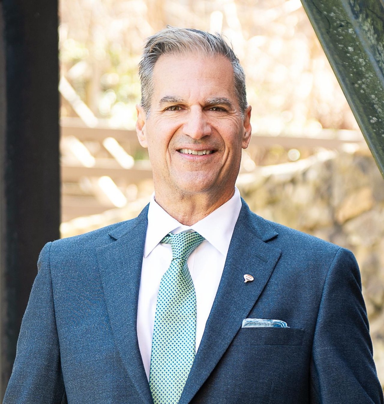 8 BERRY CIRCLE VIDEO PROMO