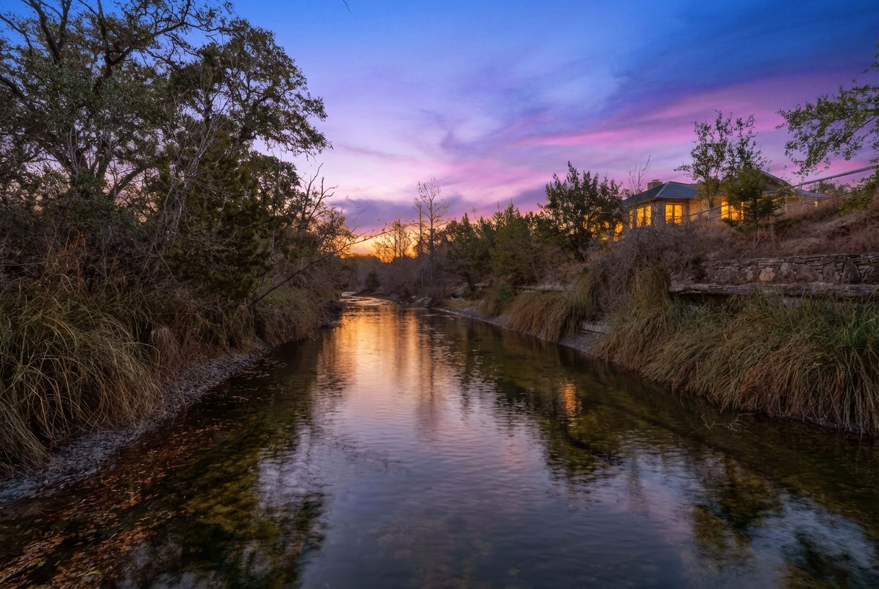 100 Dario Dr. Dripping Springs  Tx 78620