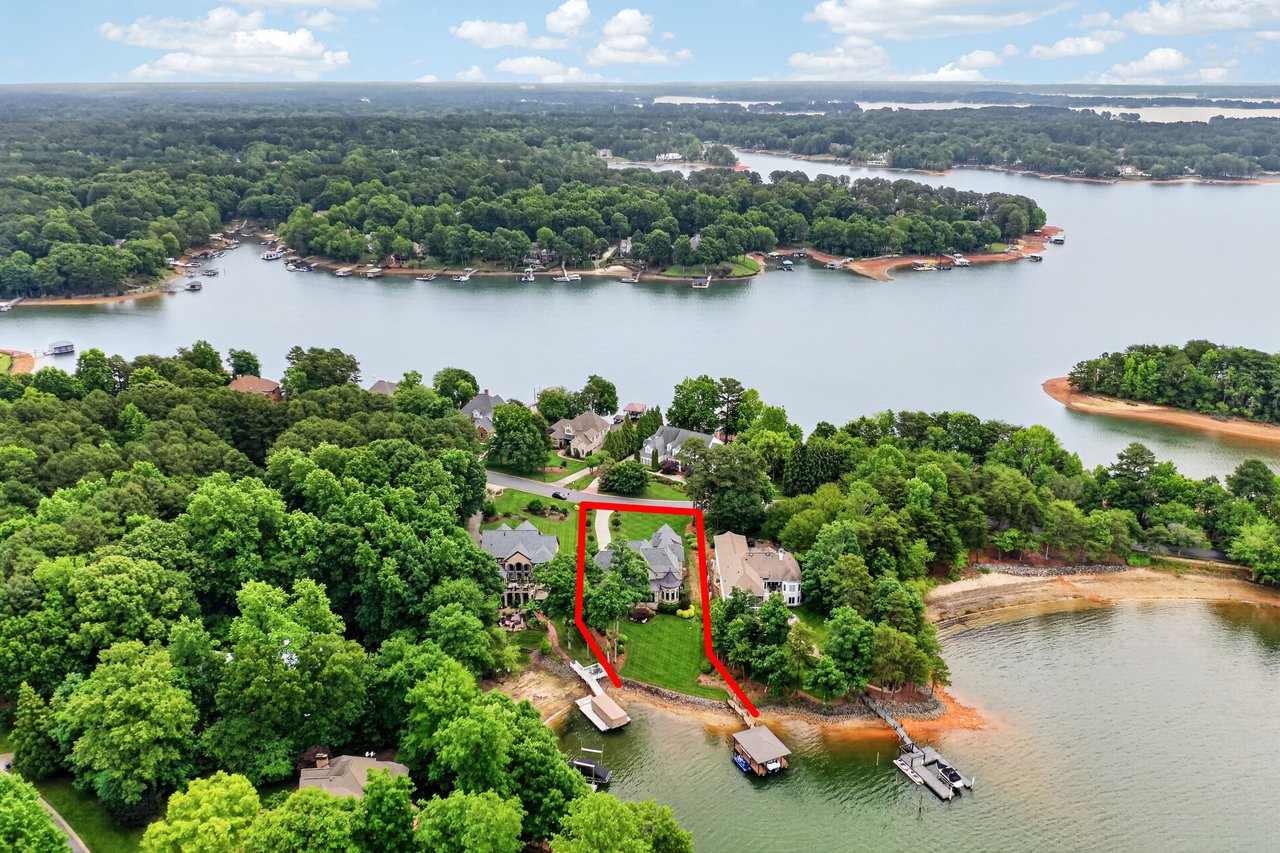 Private Exclusive Listing