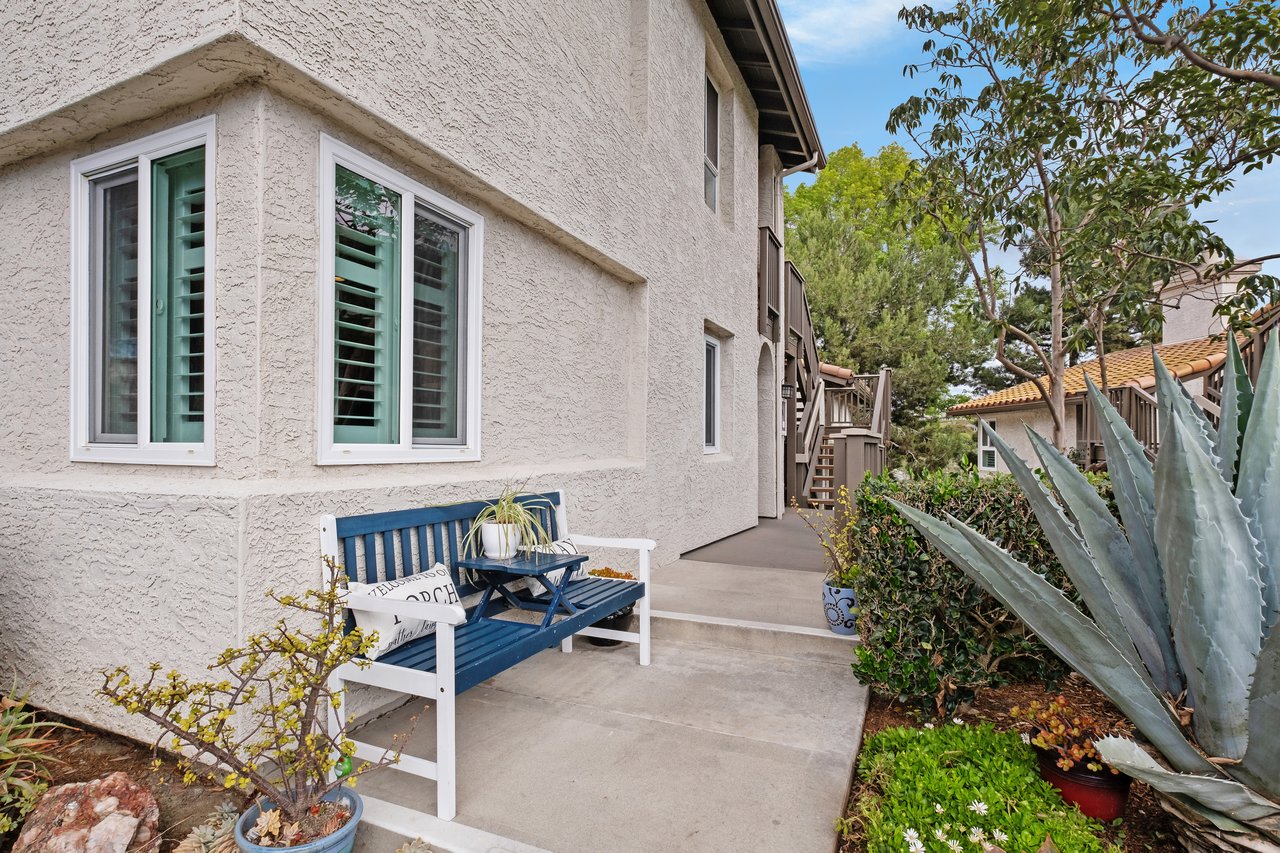 10 Corniche Drive D