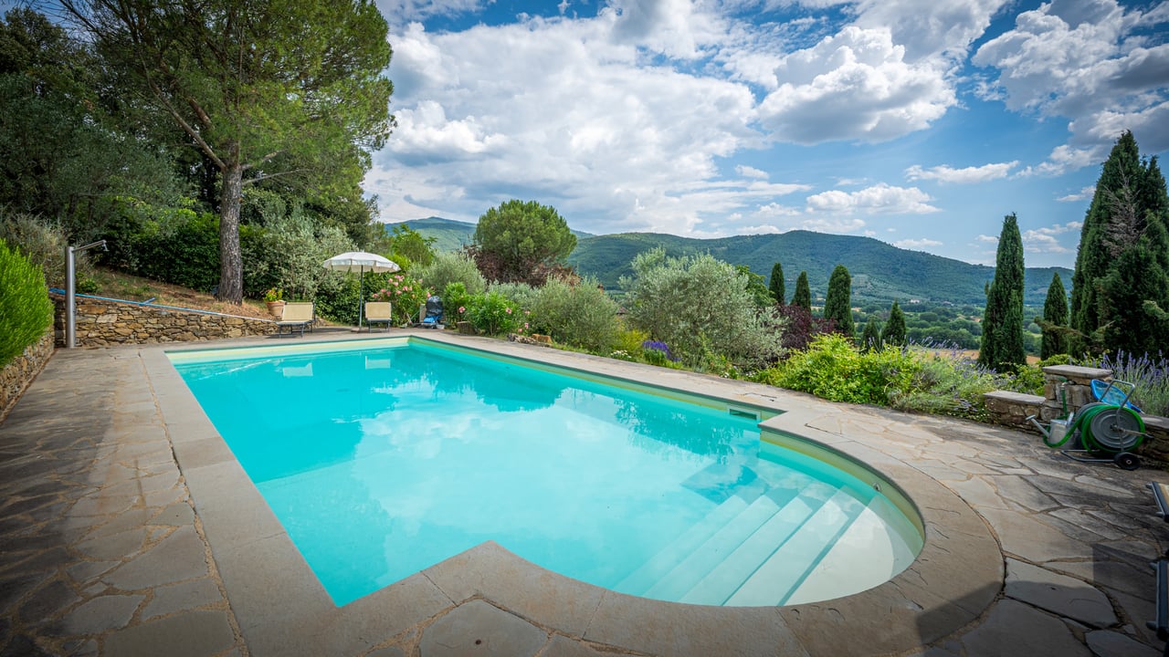 CASALE DELLA VALLATA