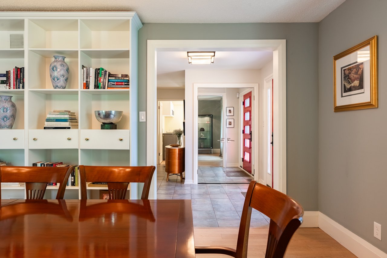 2267 Cedarberry Court, Oakville