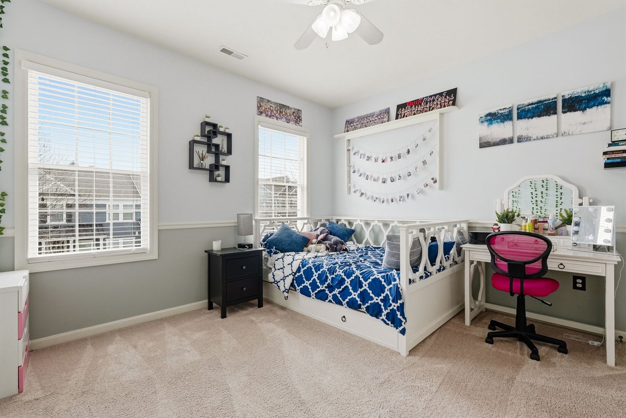 EXCLUSIVE LISTING  -  1234 Newbury Highland