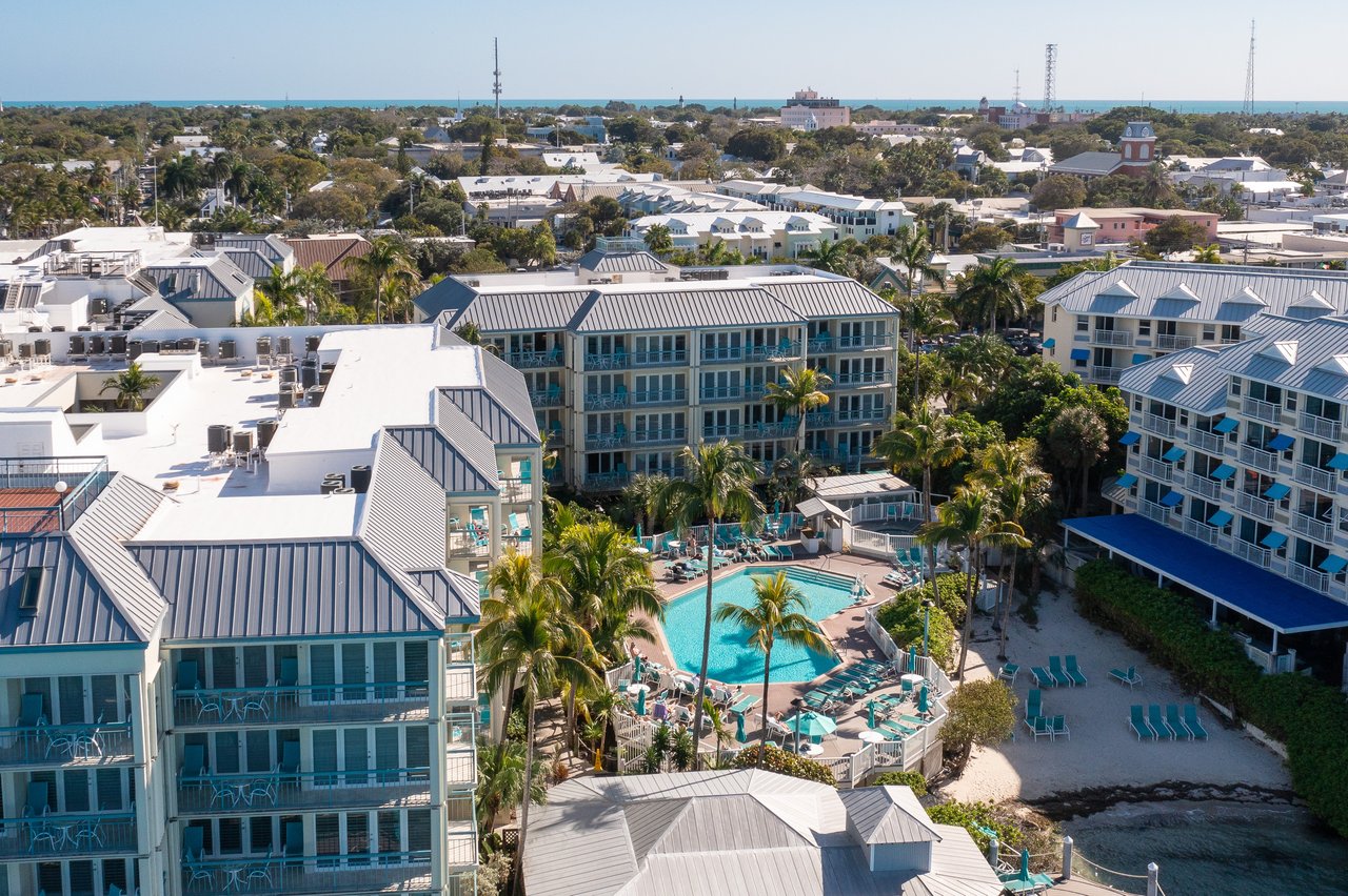 617 Front ST C41 Week 50