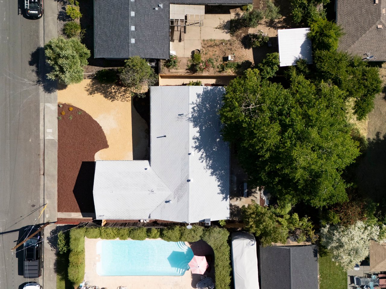 1007 Harold Ln