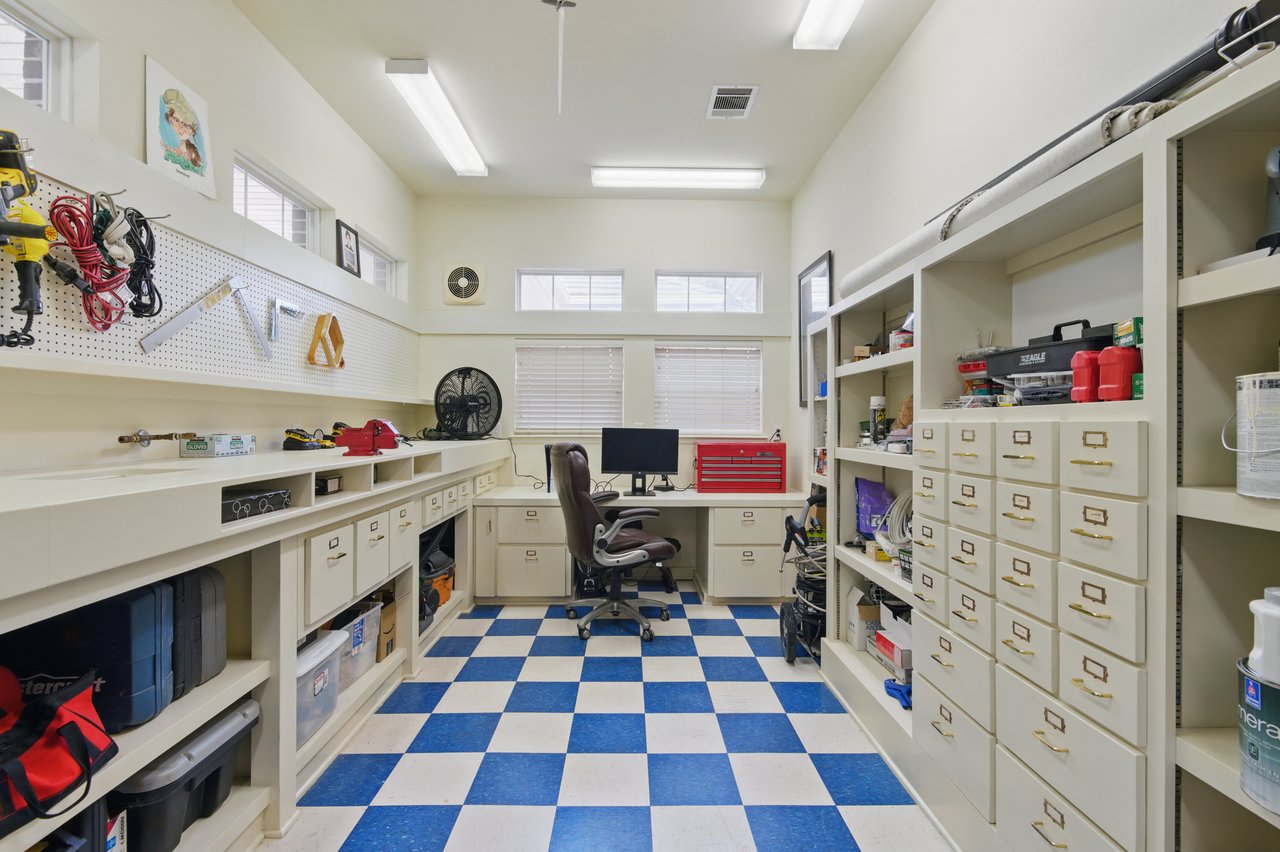 118 Lido St.