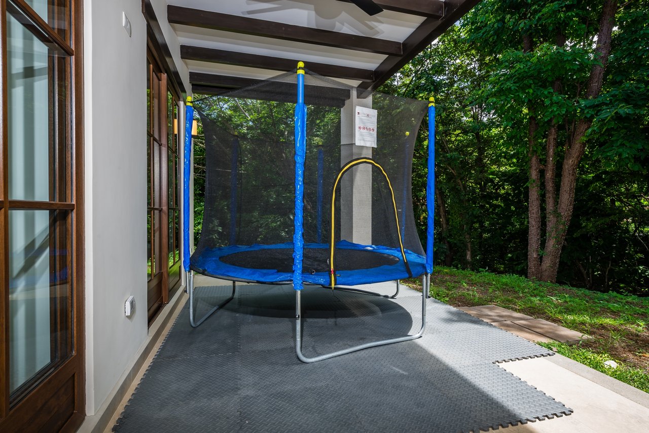 Lago de Palma 58 | Walk-to-Beach Luxury Home in Exclusive Hacienda Pinilla Community