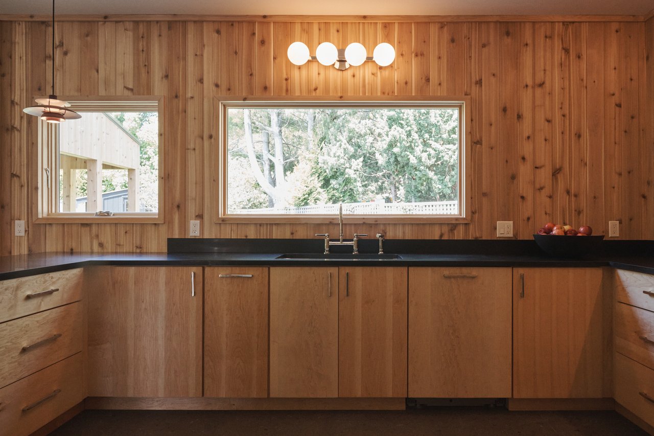 A REFINED ARCHITECTURAL STATEMENT