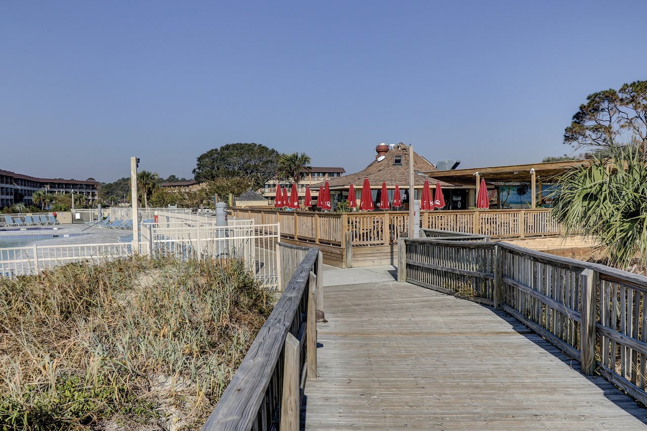 Folly Field