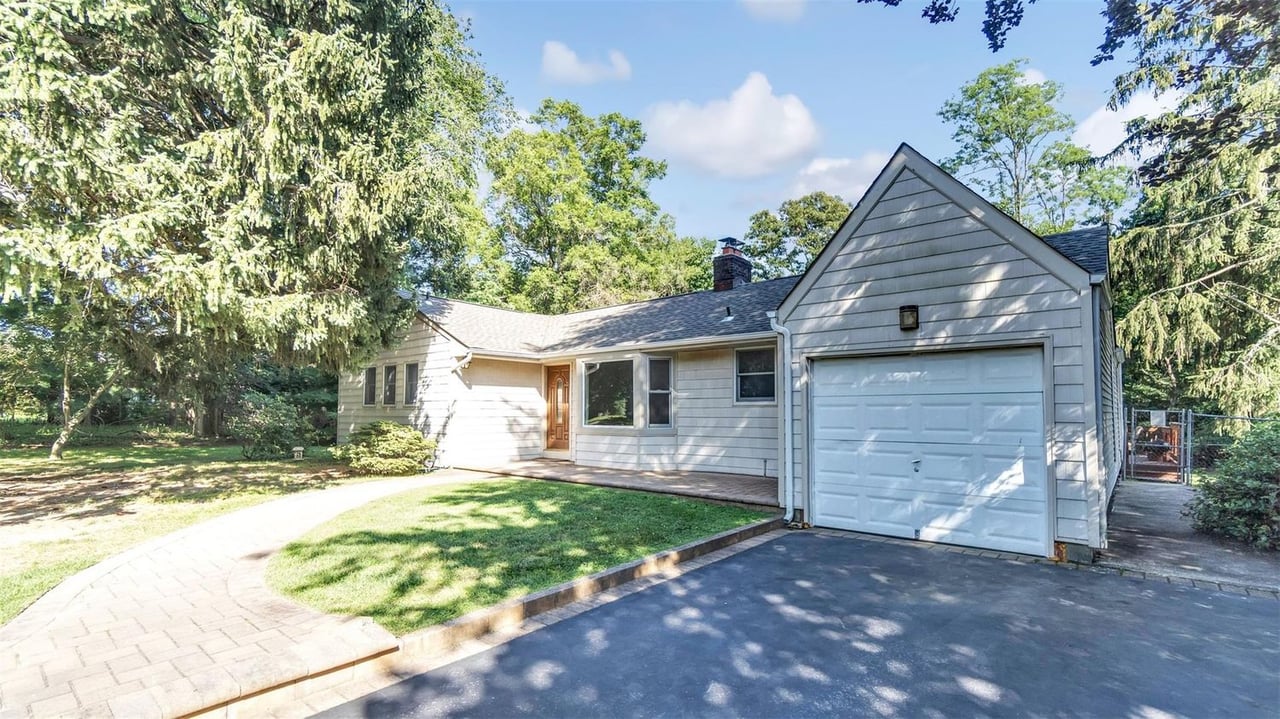 24 Summerset Dr