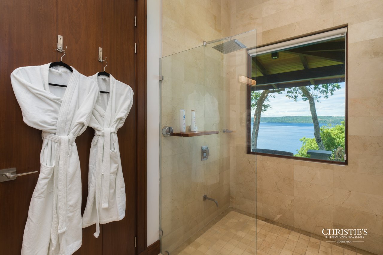 Oceanfront Peninsula Papagayo | 525 Calle Noche de Luna
