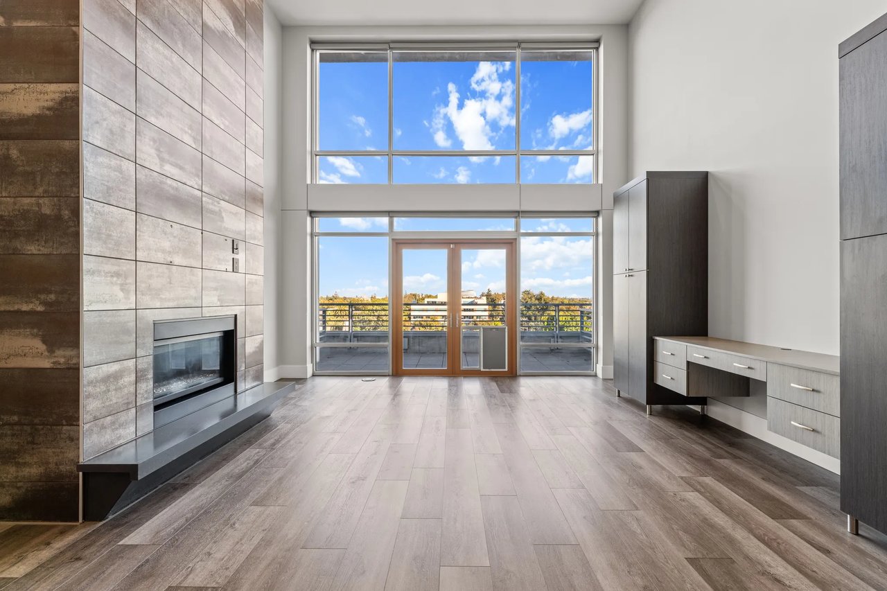 1818 L St #807