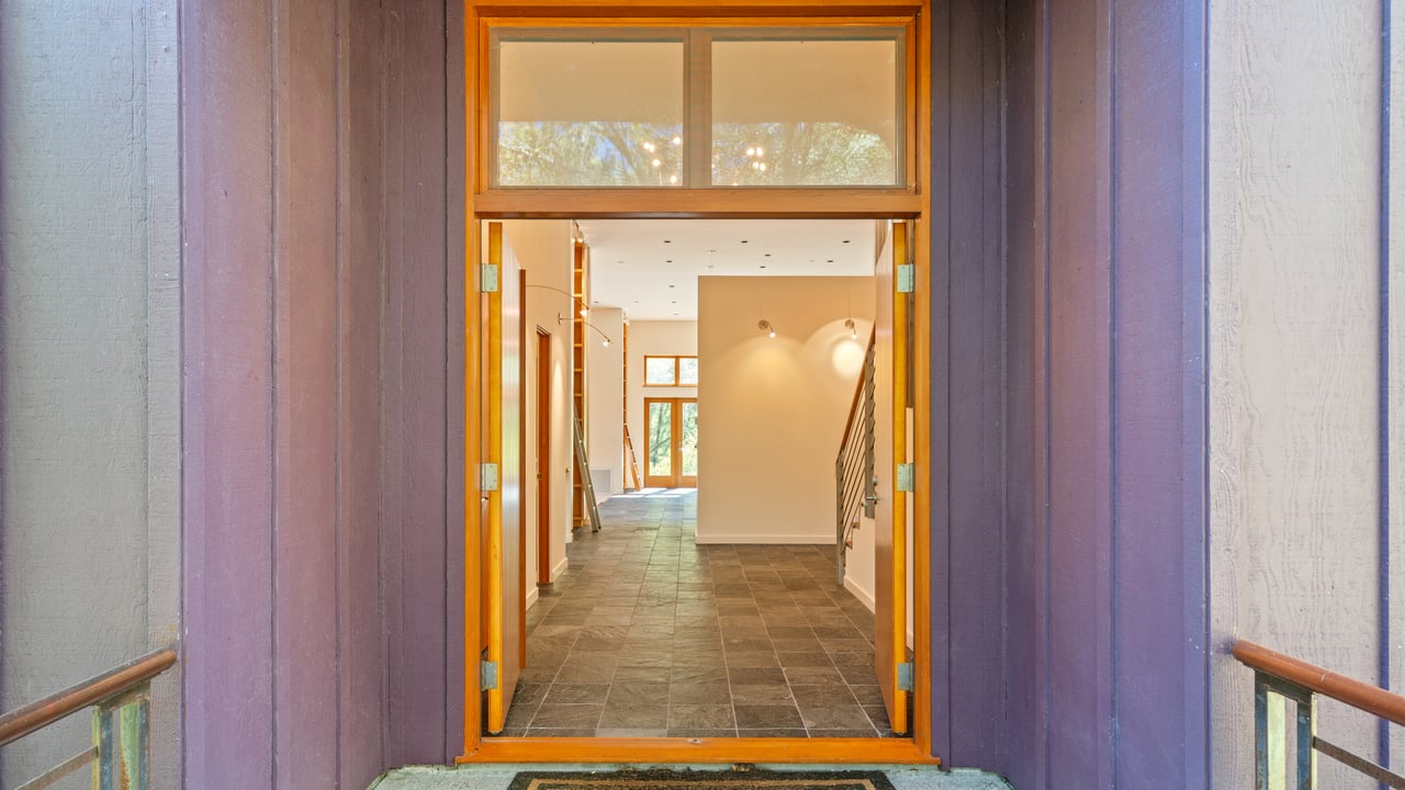 Leslie Creek Retreat