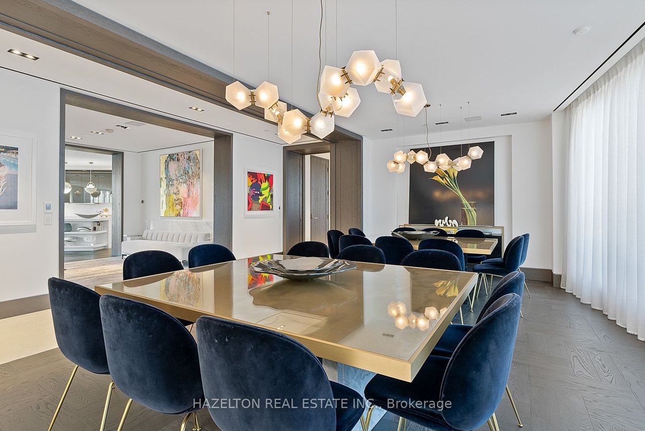 YORKVILLE'S PINACLE OF LUXURY PENTHOUSE