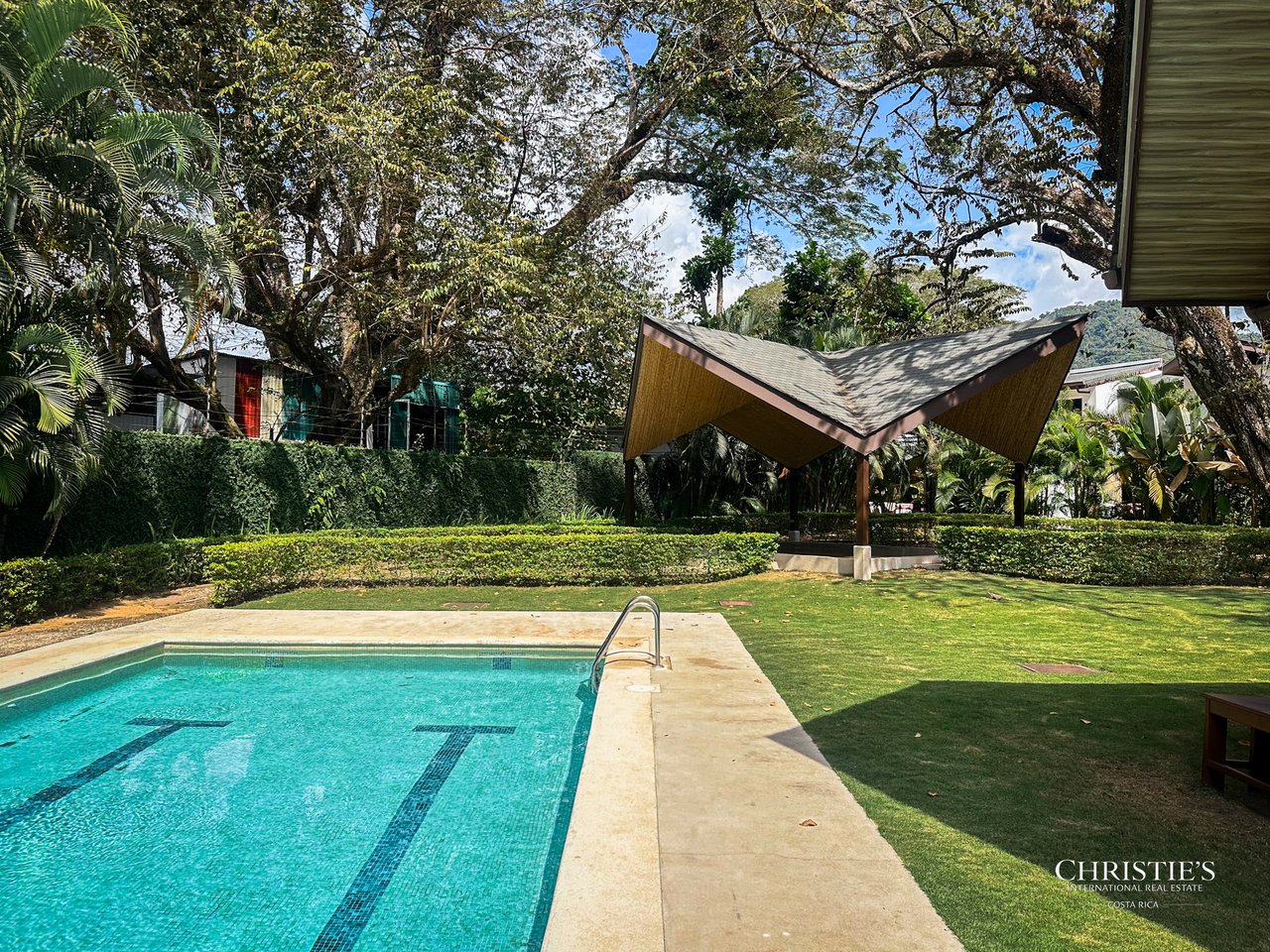 Ciudad del Mar Modern Home - South Jaco Beach 