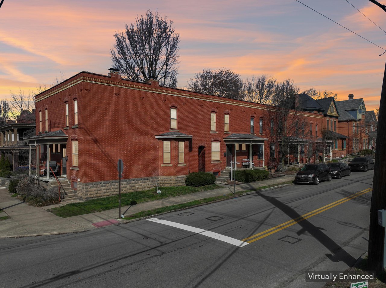 915 Dennison Avenue: A Sold Victorian Village Starter Home Steps to the Short North