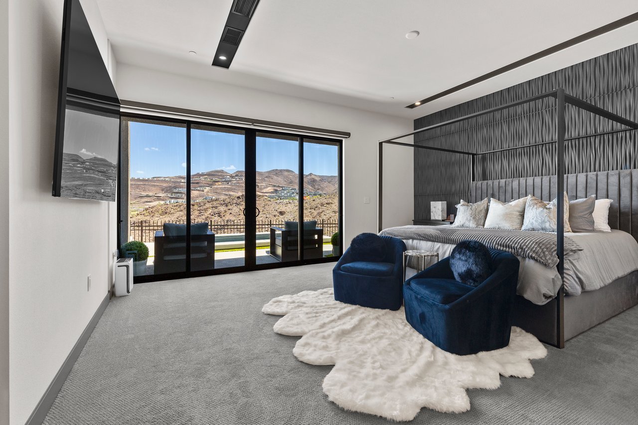 1463 Solitude Ridge Dr