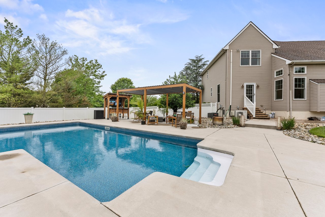 Private Listing in Mullica Hill