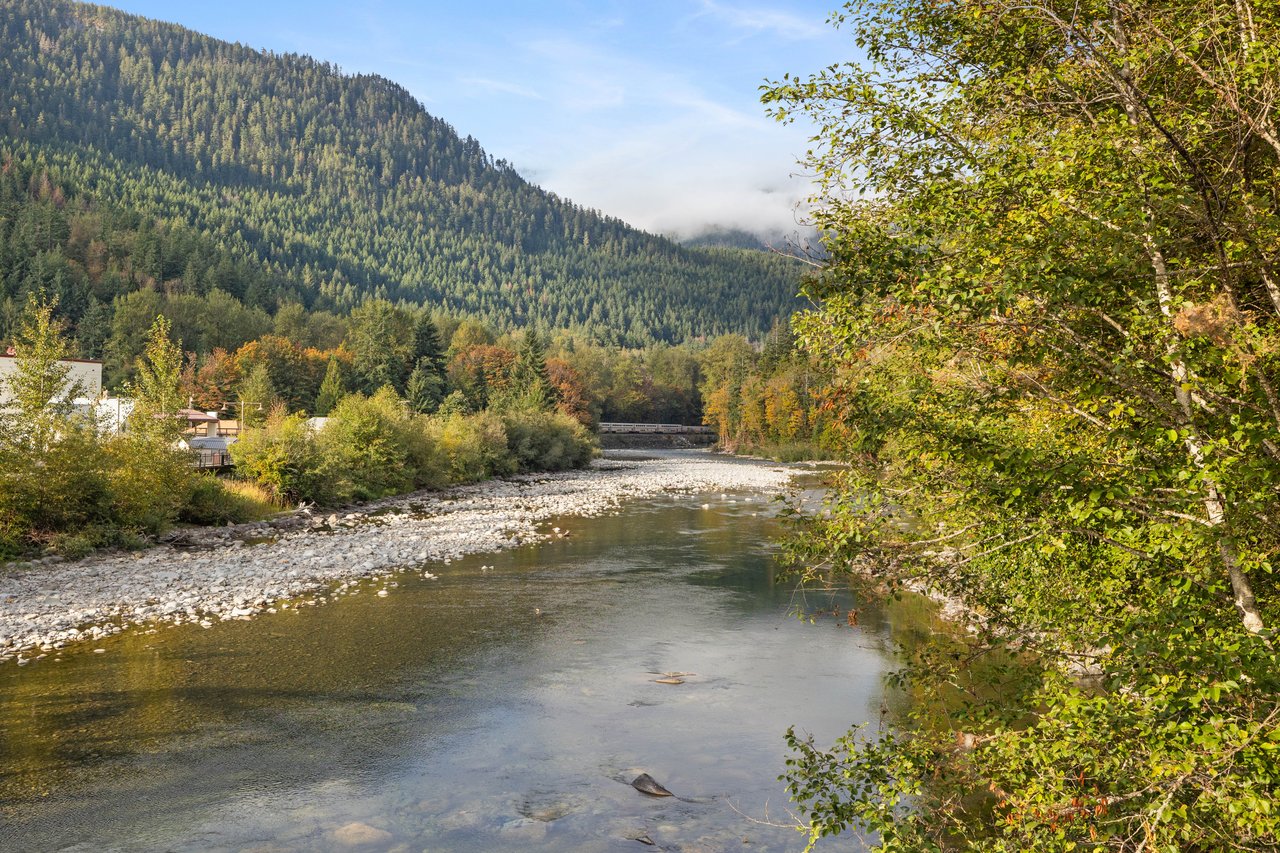71636 NE. Old Cascade Hwy., Skykomish, WA 98288
