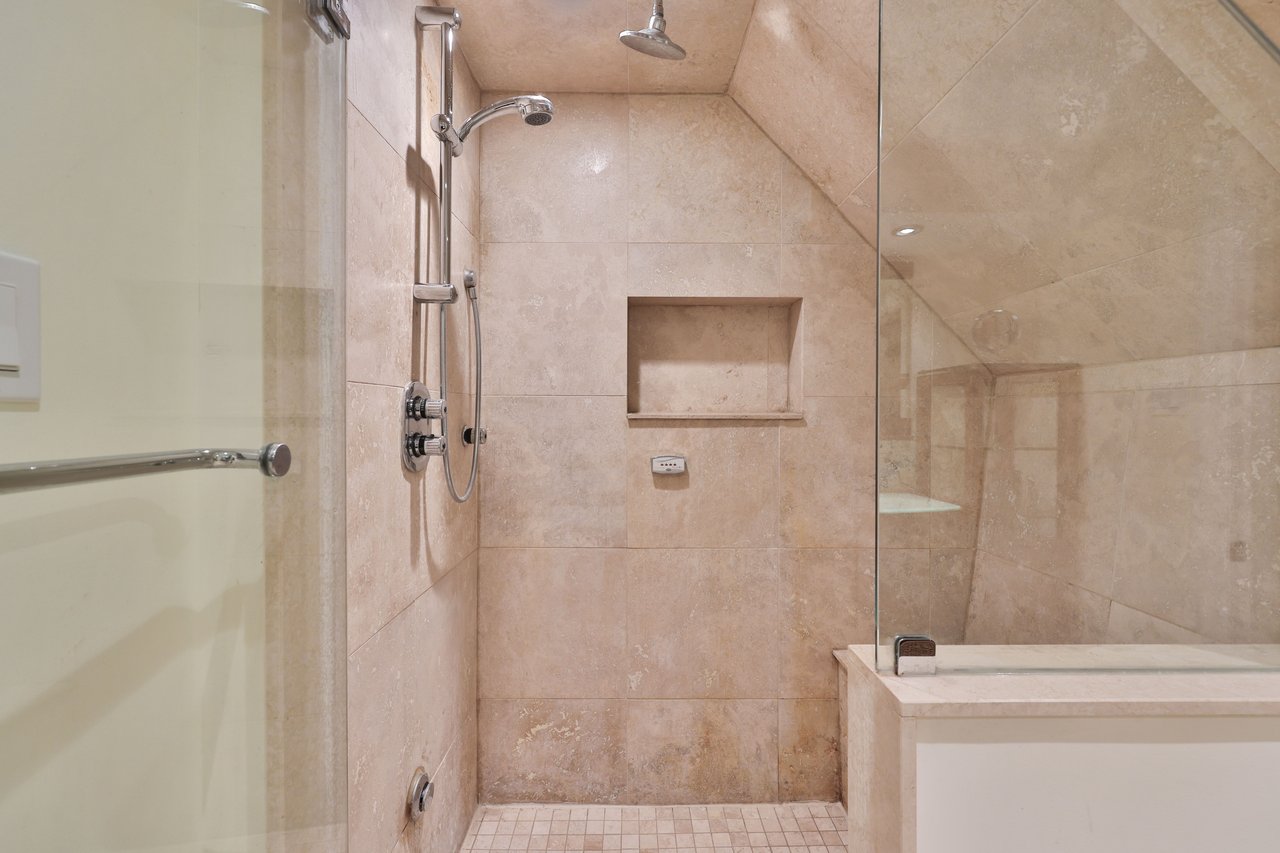 502 Bohemia Crescent, Oakville