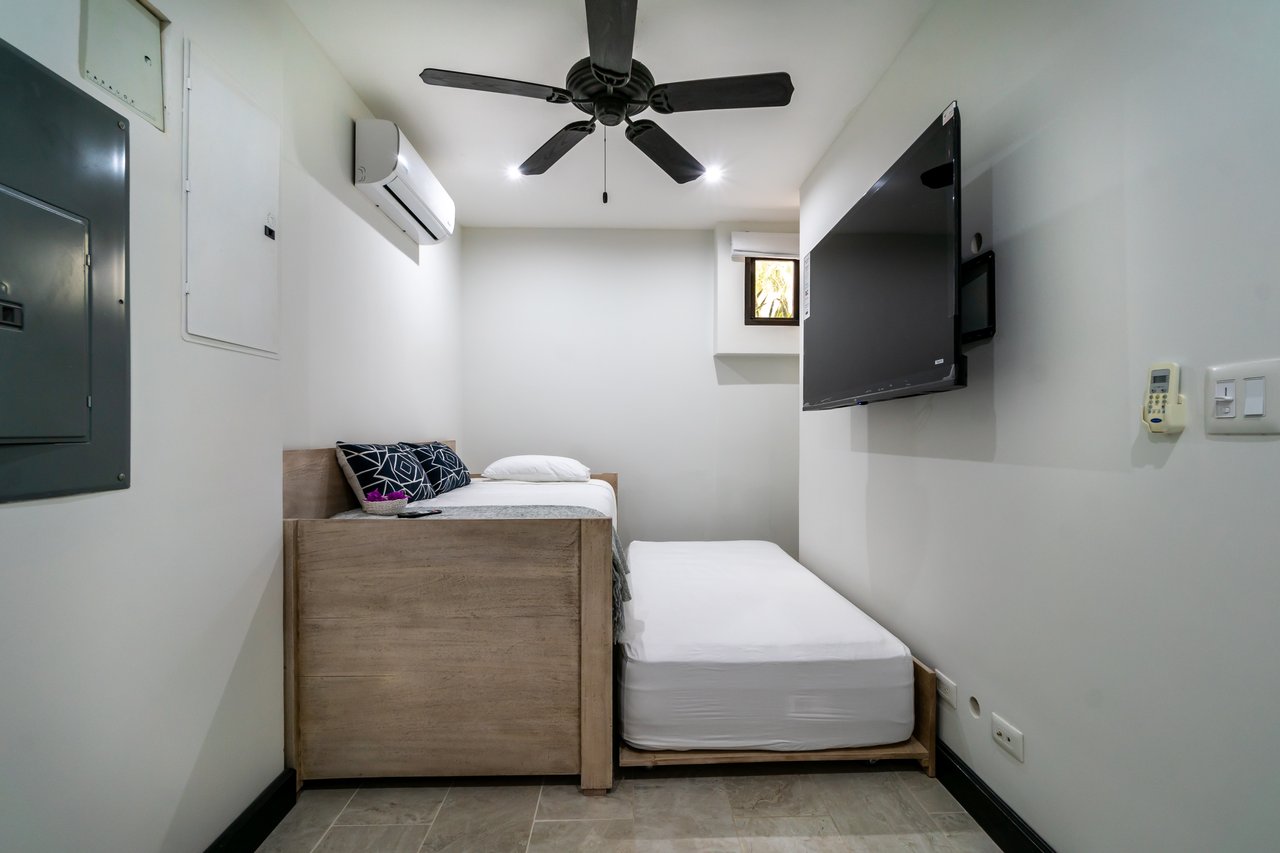 18 Calle La Ronda | Where Everyday Feels Like a Holiday