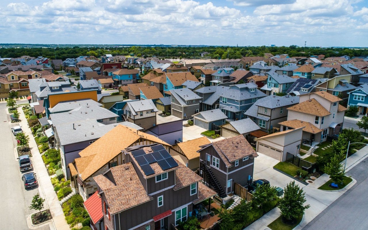 Austin Real Estate MLS Statistics - December 2018