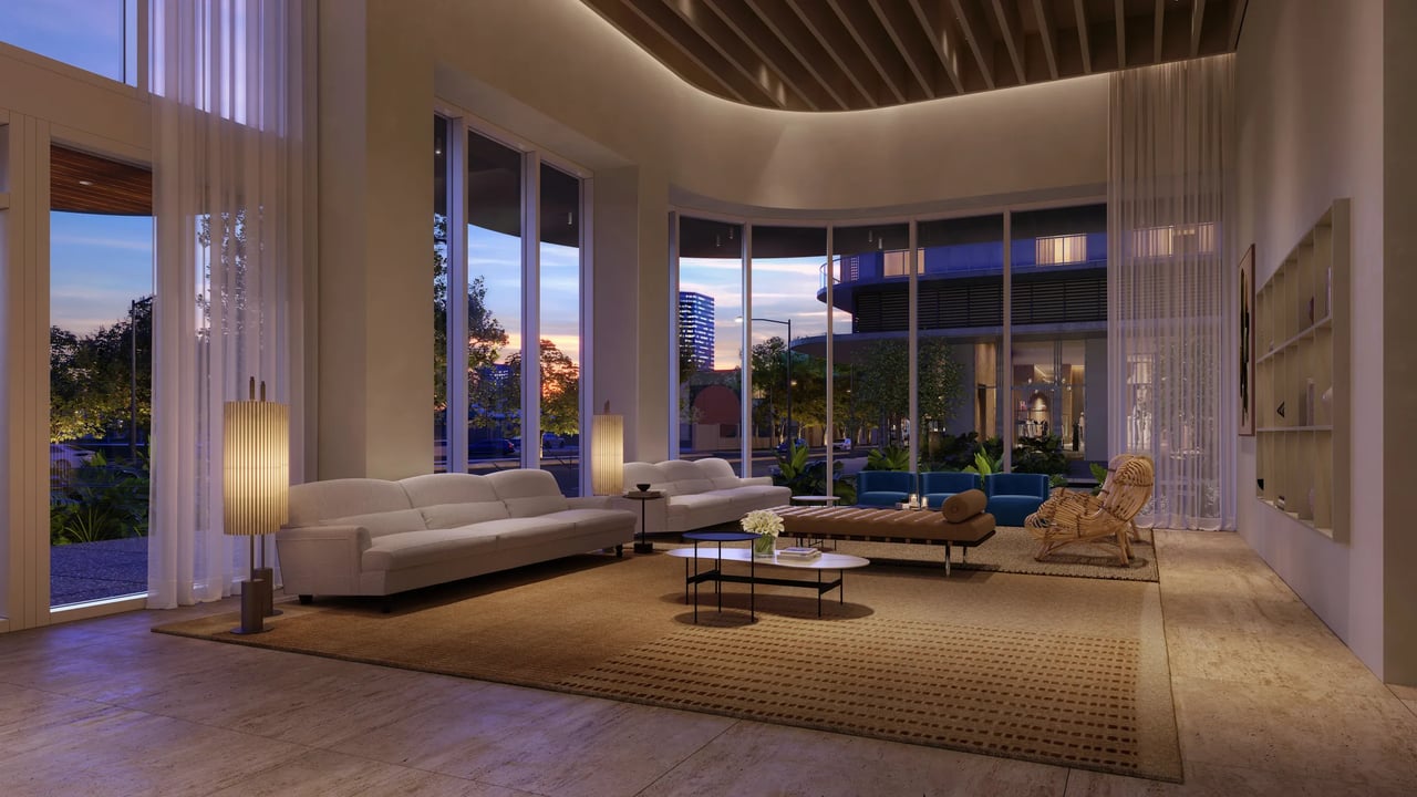 72 Carlyle Miami Beach