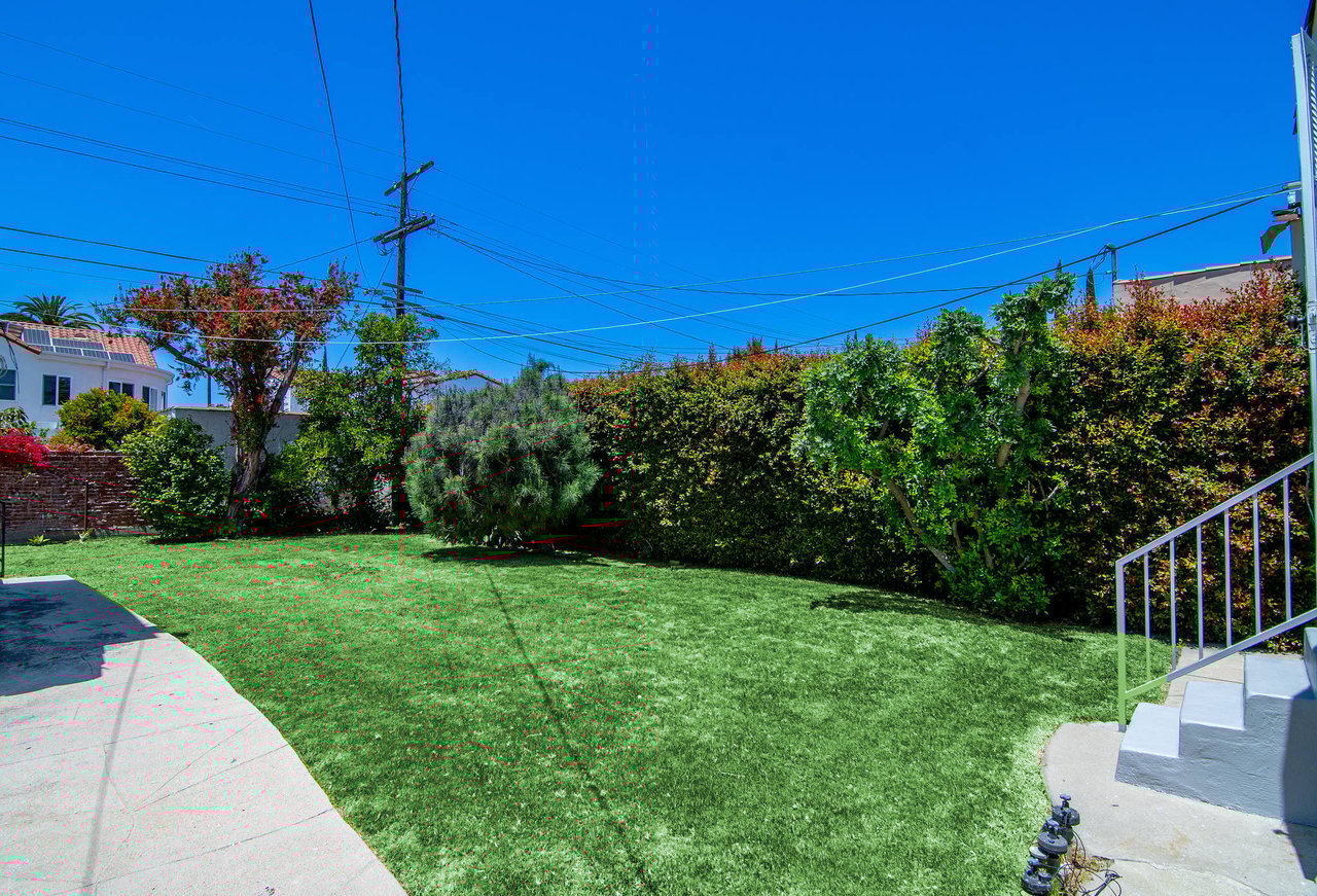 Off-Market Miracle Mile