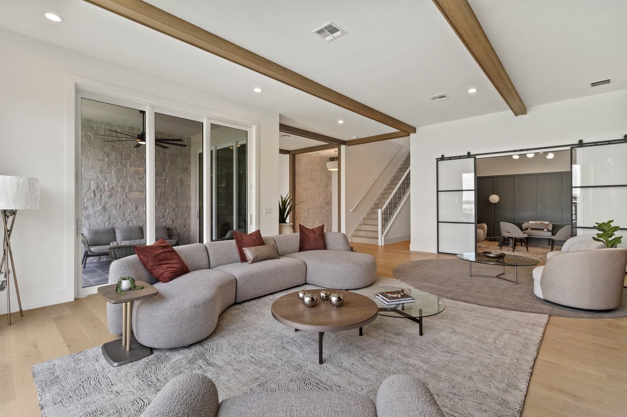 7706 Ficquette Rd- Windermere