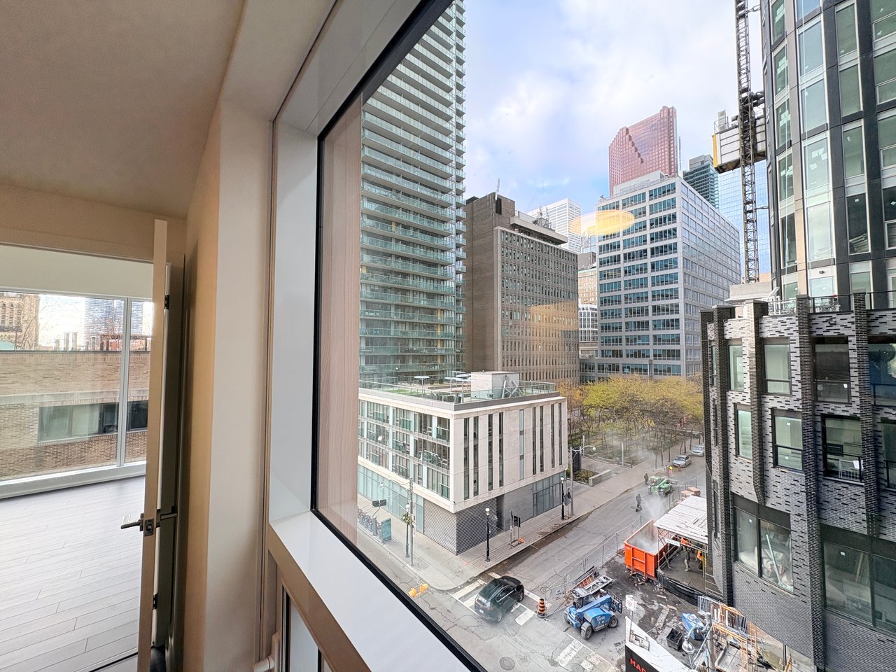 89 Church Street Unit: 612