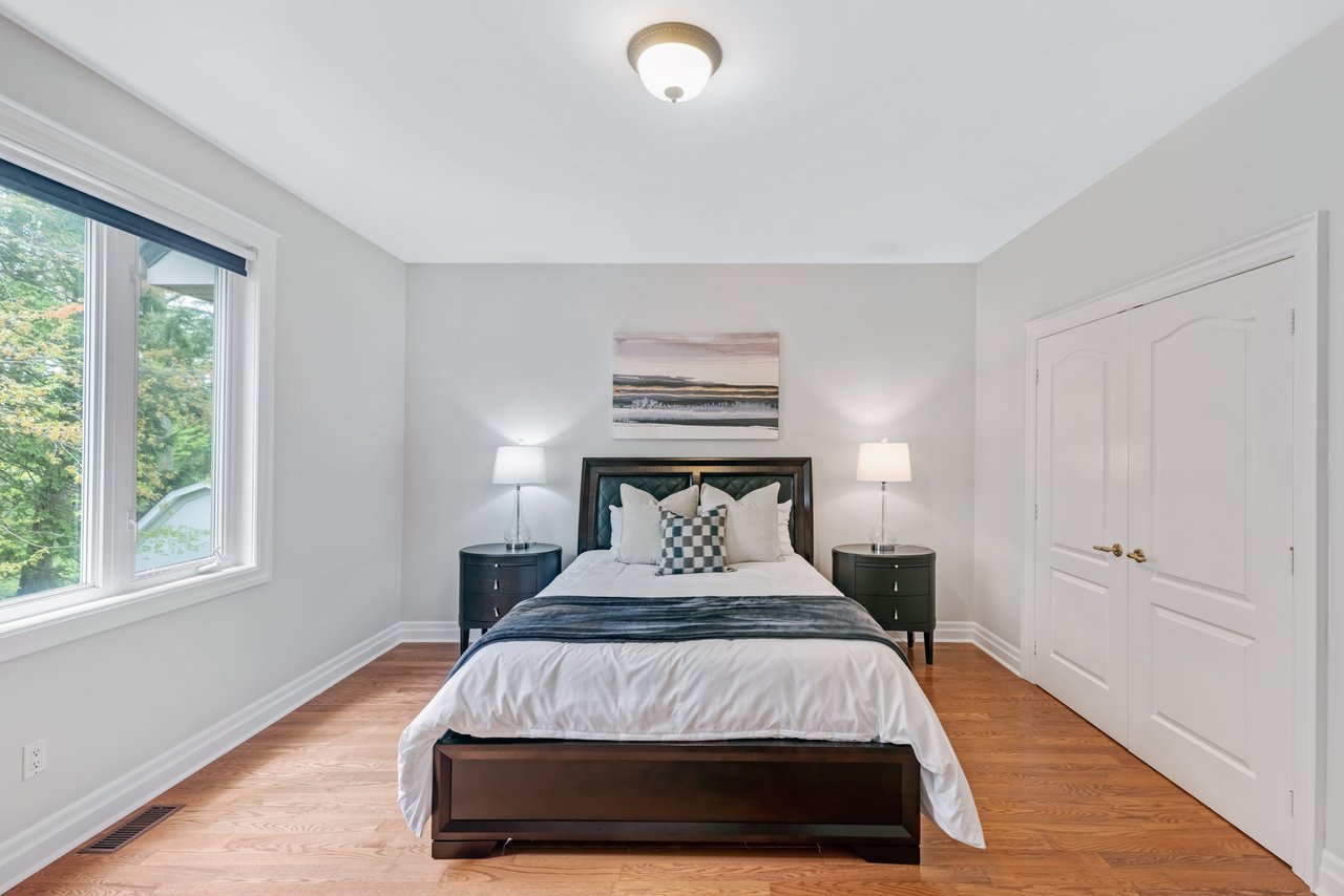 2126 Parker Dr